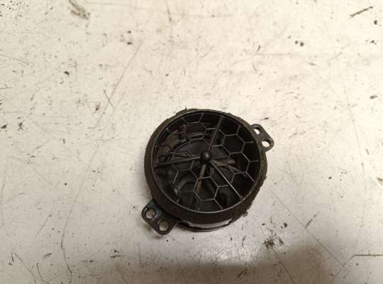 Дефлектор обдува салона на Pontiac Vibe