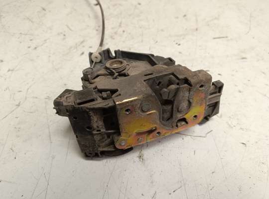 купить Замок боковой двери на Ford Focus I