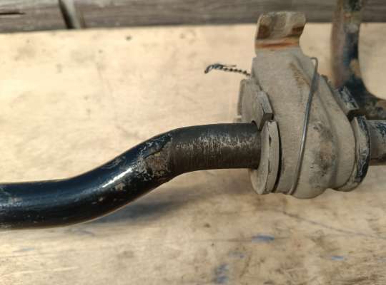 купить Стабилизатор подвески (поперечной устойчивости) на Nissan Note (E11)