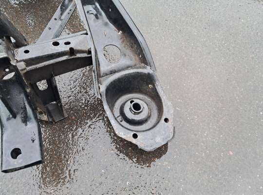 купить Балка подвески задняя на Ford Focus II