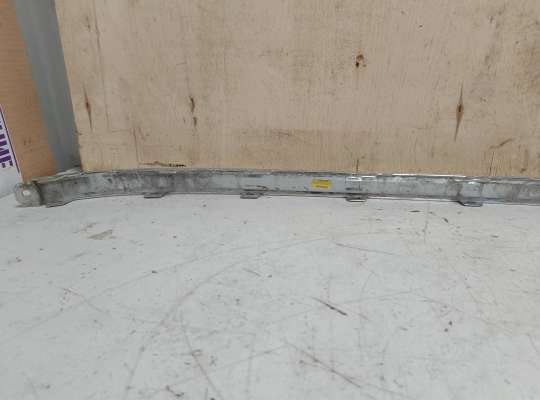 купить Молдинг бампера на Volkswagen Touareg II (7P)