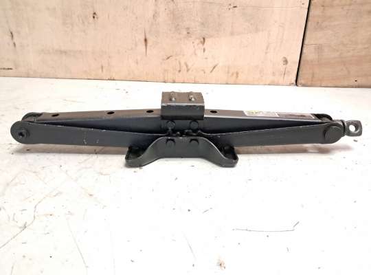 купить Домкрат на Acura MDX (YD1)