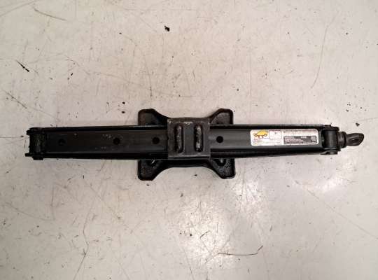 купить Домкрат на Acura MDX (YD1)