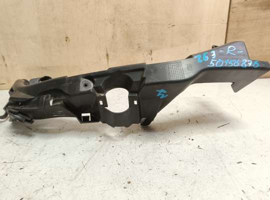 купить Кронштейн фары на BMW 3 (E90/E91/E92/E93)