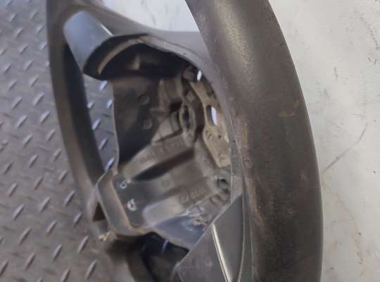 купить Рулевое колесо на Volkswagen Caddy III (2K)