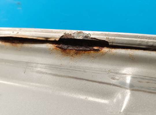 купить Крышка багажника на Pontiac Vibe