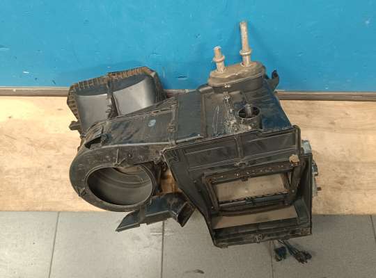 купить Корпус отопителя (печки) на Ford Focus I