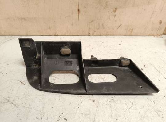 купить Кронштейн бампера на Ford Focus I