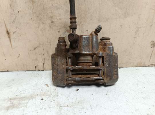 купить Суппорт на Pontiac Vibe