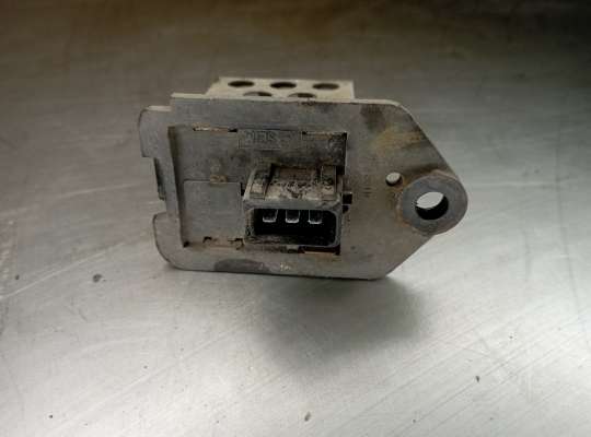 Резистор (реостат) вентилятора радиатора PG717392 на Peugeot 206