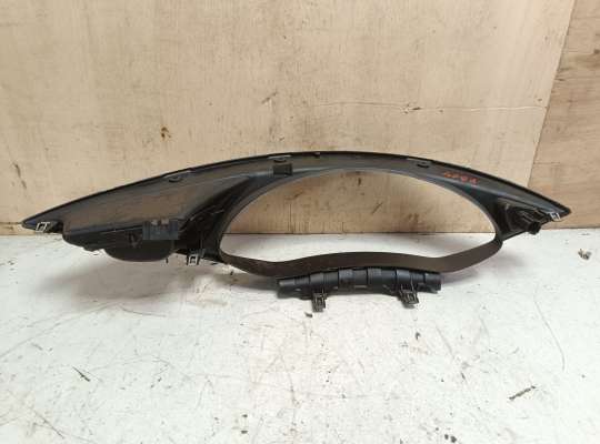 купить Рамка панели приборов на Ford Focus I