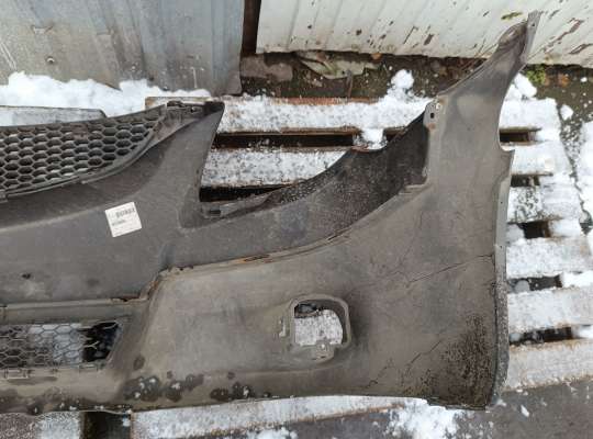 купить Бампер передний на Pontiac Vibe