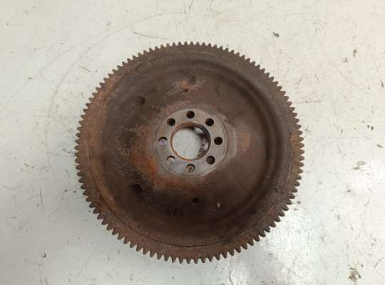 купить Маховик на Pontiac Vibe