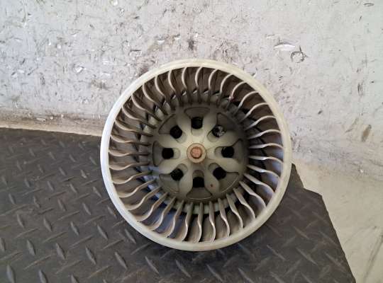 купить Моторчик печки на Peugeot 307