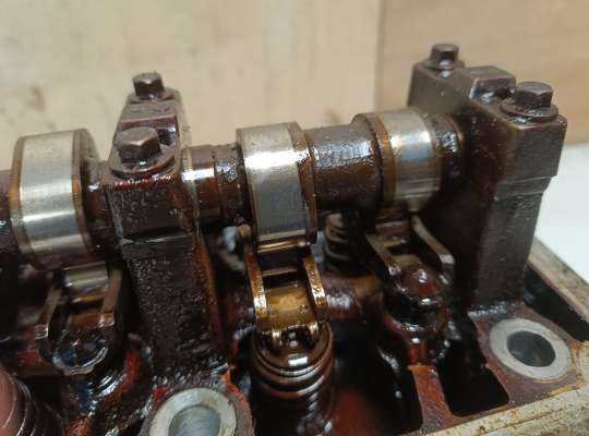 купить Головка блока цилиндров (ГБЦ в сборе) на Ford Focus I