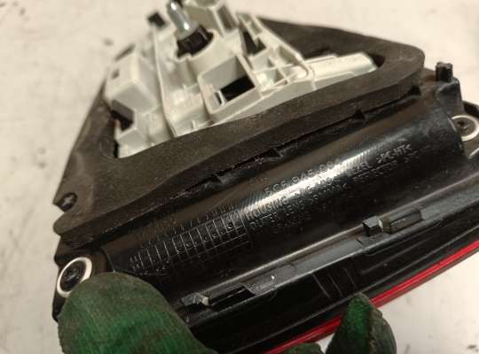 купить Фонарь крышки багажника на Volkswagen Jetta VI (1B)