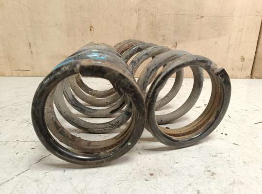 Пружина подвески на Mitsubishi Space Wagon (N9_W, N8_W, UG)