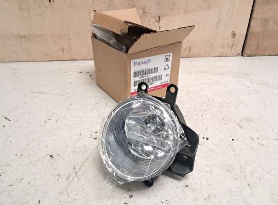 Противотуманка LXR3955 на Toyota RAV4 IV (CA40)