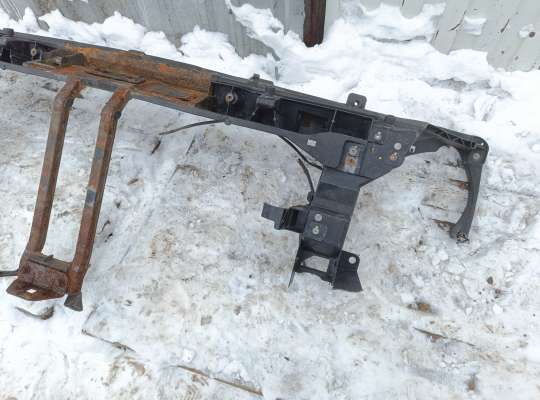 купить Панель передняя (телевизор) на Renault Master III