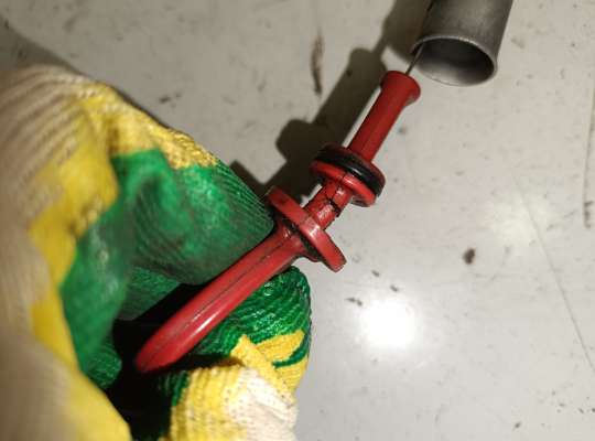 купить Щуп масляный на Mercedes-Benz A (W169)