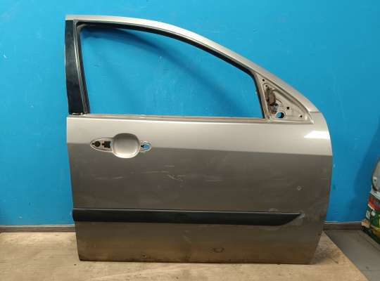 купить Дверь боковая на Ford Focus I