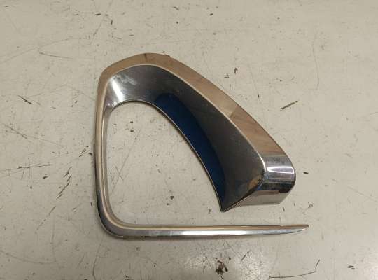 Окантовка ПТФ TT910259 на Toyota Hilux VIII | Fortuner II (AN120/AN130)