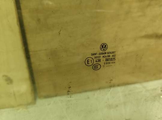 купить Стекло боковое двери на Volkswagen Transporter T5