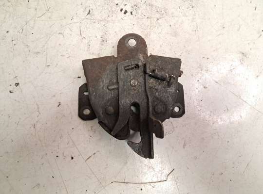 купить Замок капота на Mitsubishi Pajero III