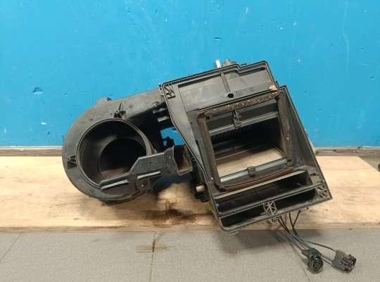 купить Корпус отопителя (печки) на Ford Focus I