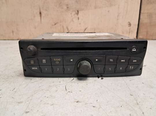 купить Магнитола на Renault Master III