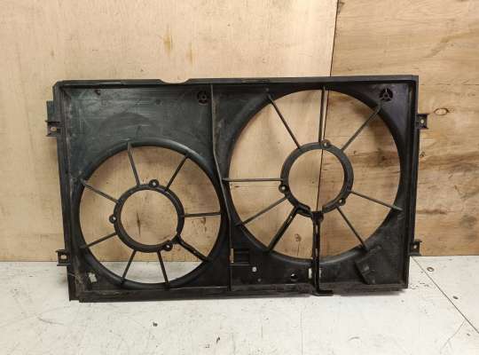 купить Диффузор (кожух) вентилятора радиатора на Volkswagen Tiguan I (5N)