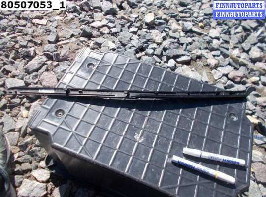 купить Накладка декоративная на BMW 7 (F01/F02)