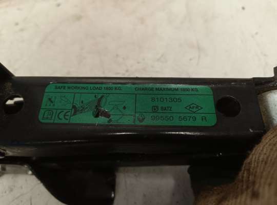 купить Домкрат на Renault Master III