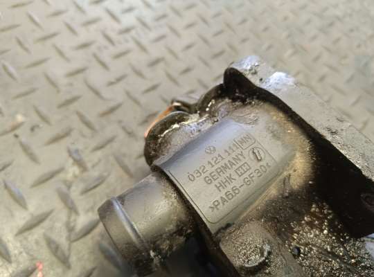 купить Корпус термостата на Volkswagen Polo Mk3 (6N/6KV)