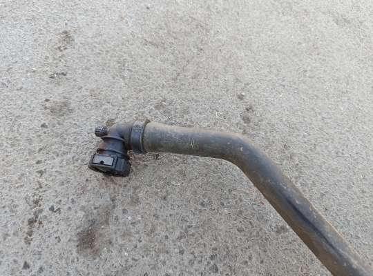 купить Патрубок (трубка, шланг) на Renault Master III