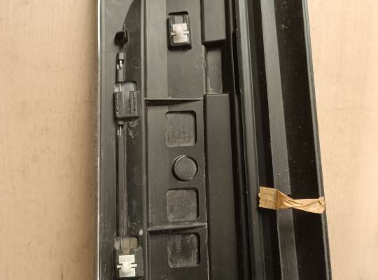 купить Накладка двери Volkswagen Touareg R-Line на Volkswagen Touareg II (7P)