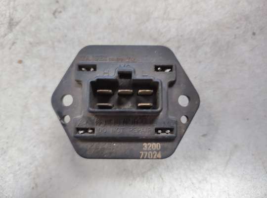 Резистор (сопротивление) отопителя OP1671329 на Opel Frontera A
