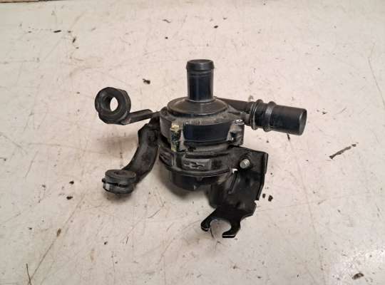 купить Насос водяной (помпа) на Hyundai Sonata VI (YF)