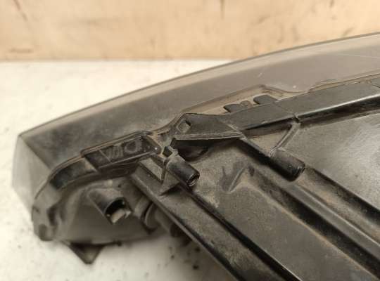 купить Фара передняя на Volkswagen Polo Mk5 (6R/6C)