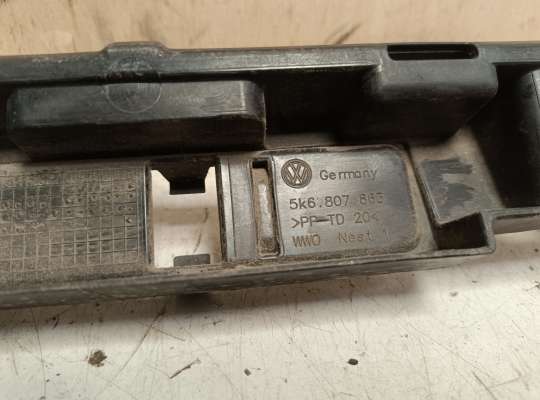 купить Направляющая заднего бампера на Volkswagen Golf VI (5K)