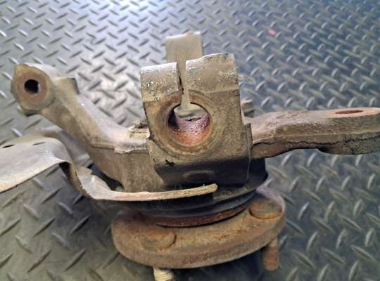 купить Кулак подвески на Mazda 323 (BJ) 323F/ 323S