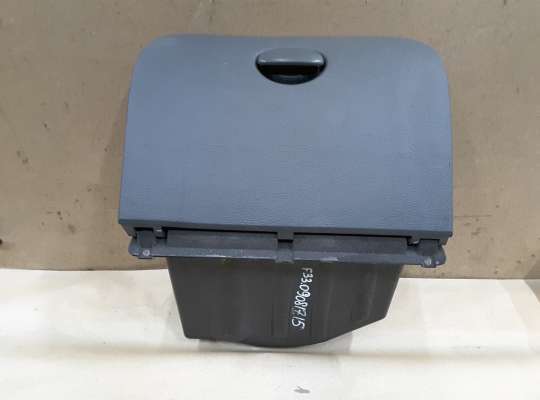 Бардачок (вещевой ящик) CT16772 на Citroen C5 I