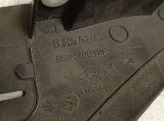 купить Молдинг лобового стекла на Renault Master III