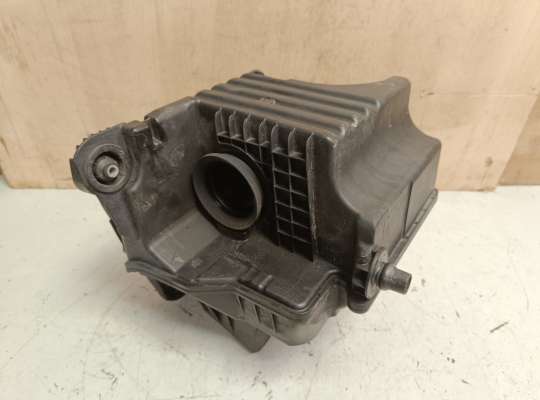 Корпус воздушного фильтра MB1604400 на Mercedes-Benz A (W169)