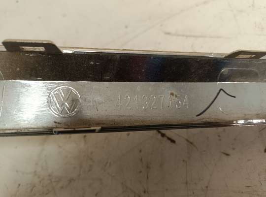 купить Молдинг бампера Volkswagen Touareg 3 на Volkswagen Touareg II (7P)