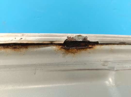 купить Крышка багажника на Pontiac Vibe