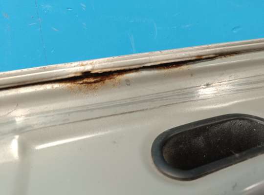 купить Крышка багажника на Pontiac Vibe