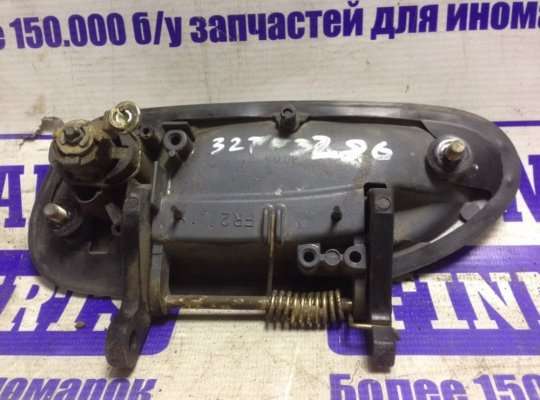 купить Ручка двери наружная на Mazda 323 (BA) 323C/ 323F/ 323S/ 323P