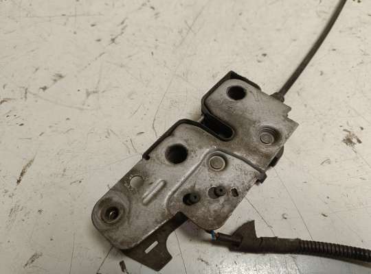 купить Замок капота на Volkswagen Golf VI (5K)