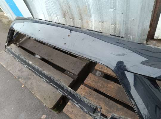 купить Бампер передний на Volkswagen Touareg II (7P)